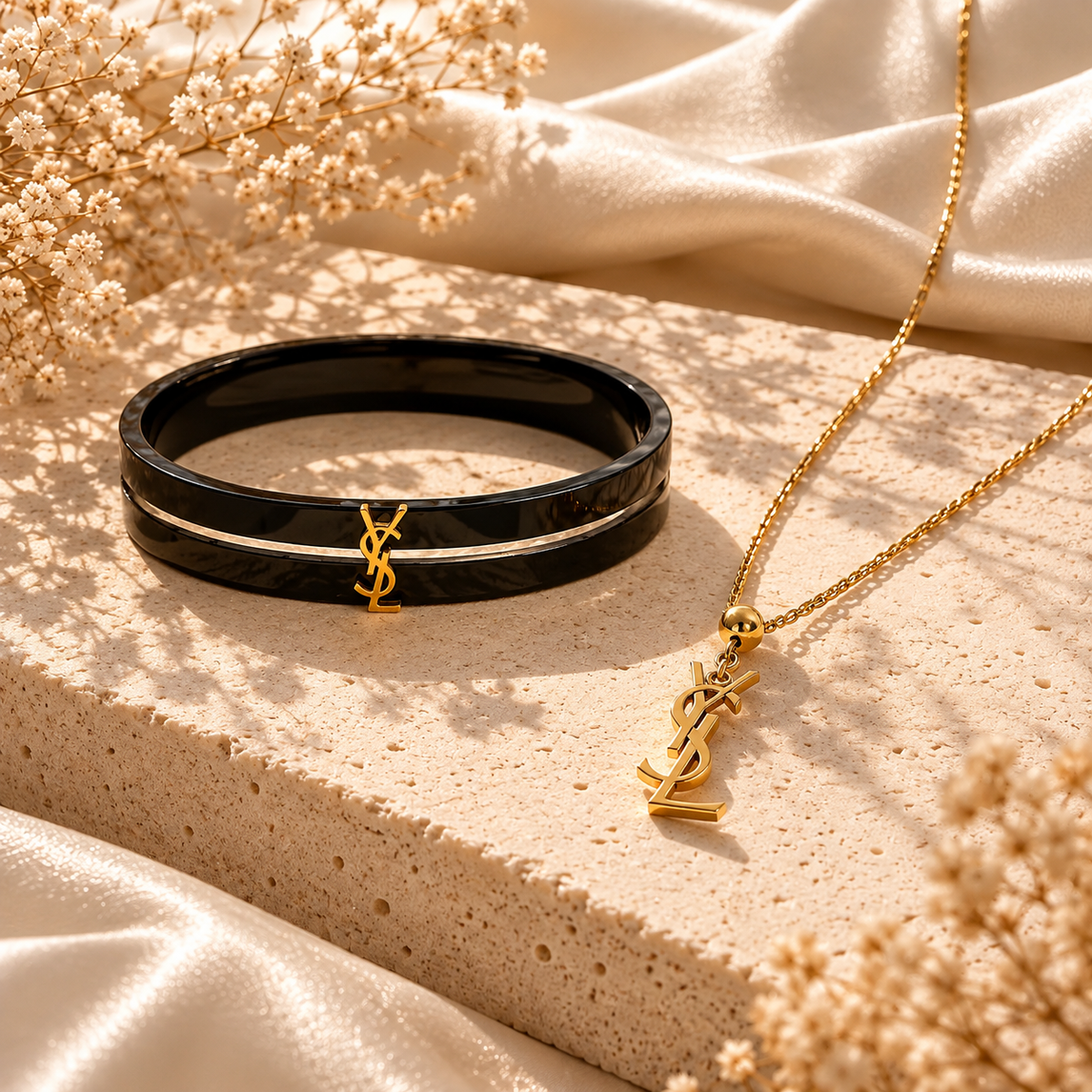 Σετ YSL χειροπέδα και κολιέ
